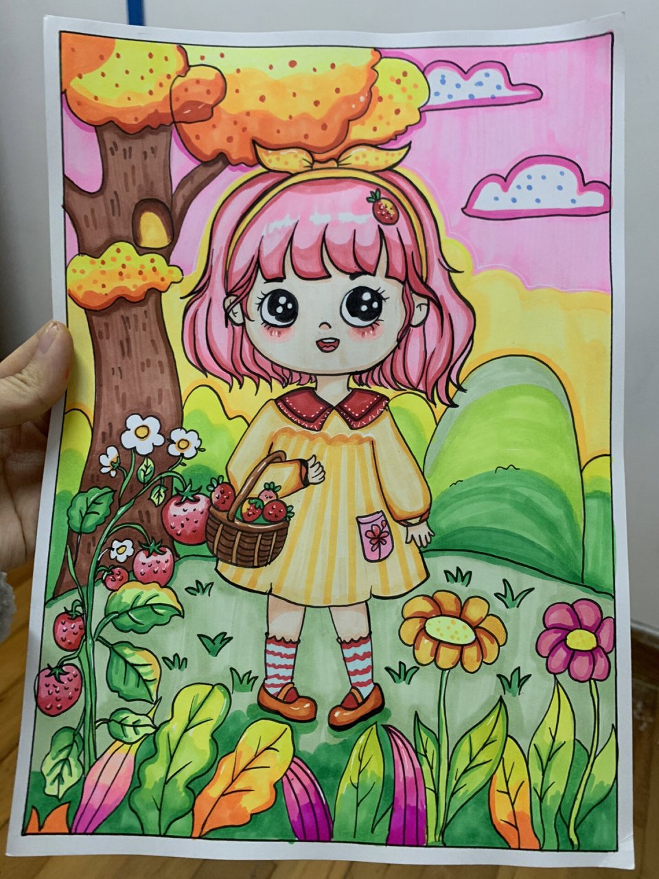 儿童画人物 又到了摘草莓的季节了美术 #美术考级# #人物插画# #马克