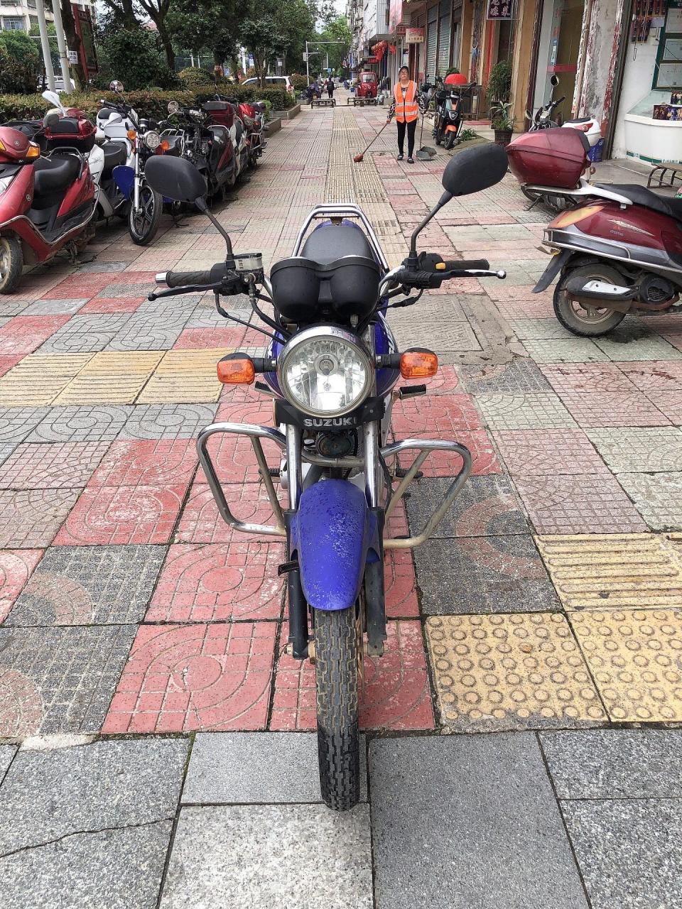 最新到店铃木gsx125,光头强,乡下代步神车,车况,发动机无敌,价格便宜