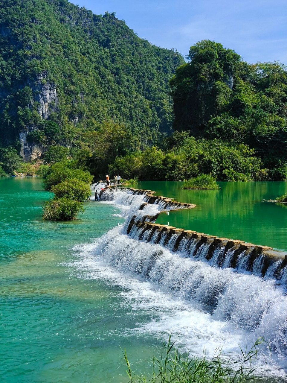 95秋天的第一场徒步我们出发隆安布泉河,轻松休闲 风景如画非常