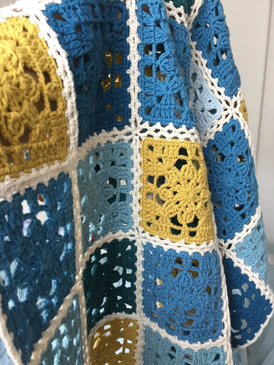 钩针编织|钩针小小拼花毯子 这款配色非常喜欢 线材:苏苏姐家4股棉