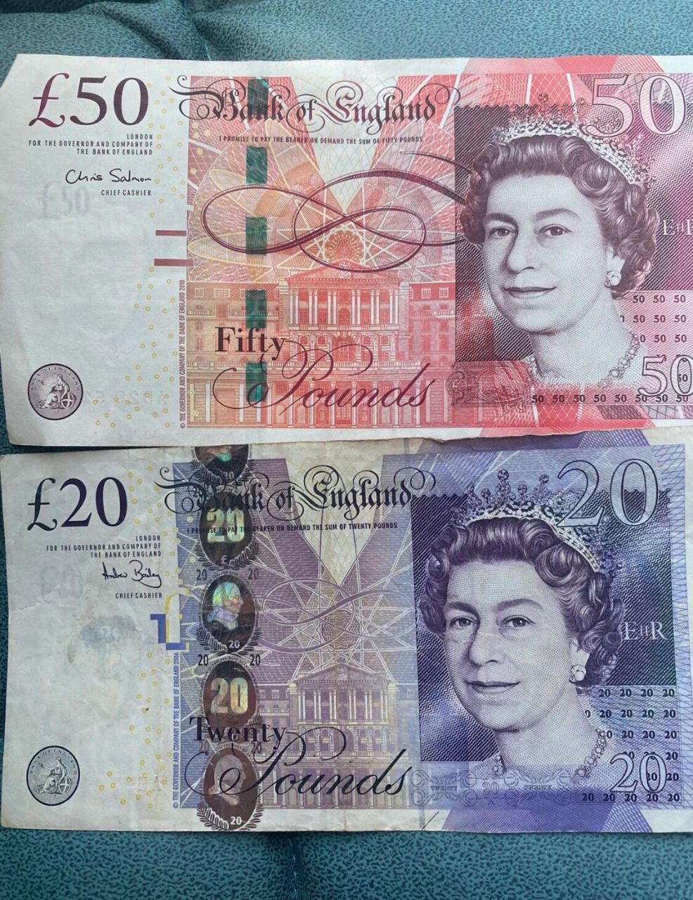 旧版20英镑和50英镑纸币将停用 旧版20英镑和50英镑纸币将在9月30日