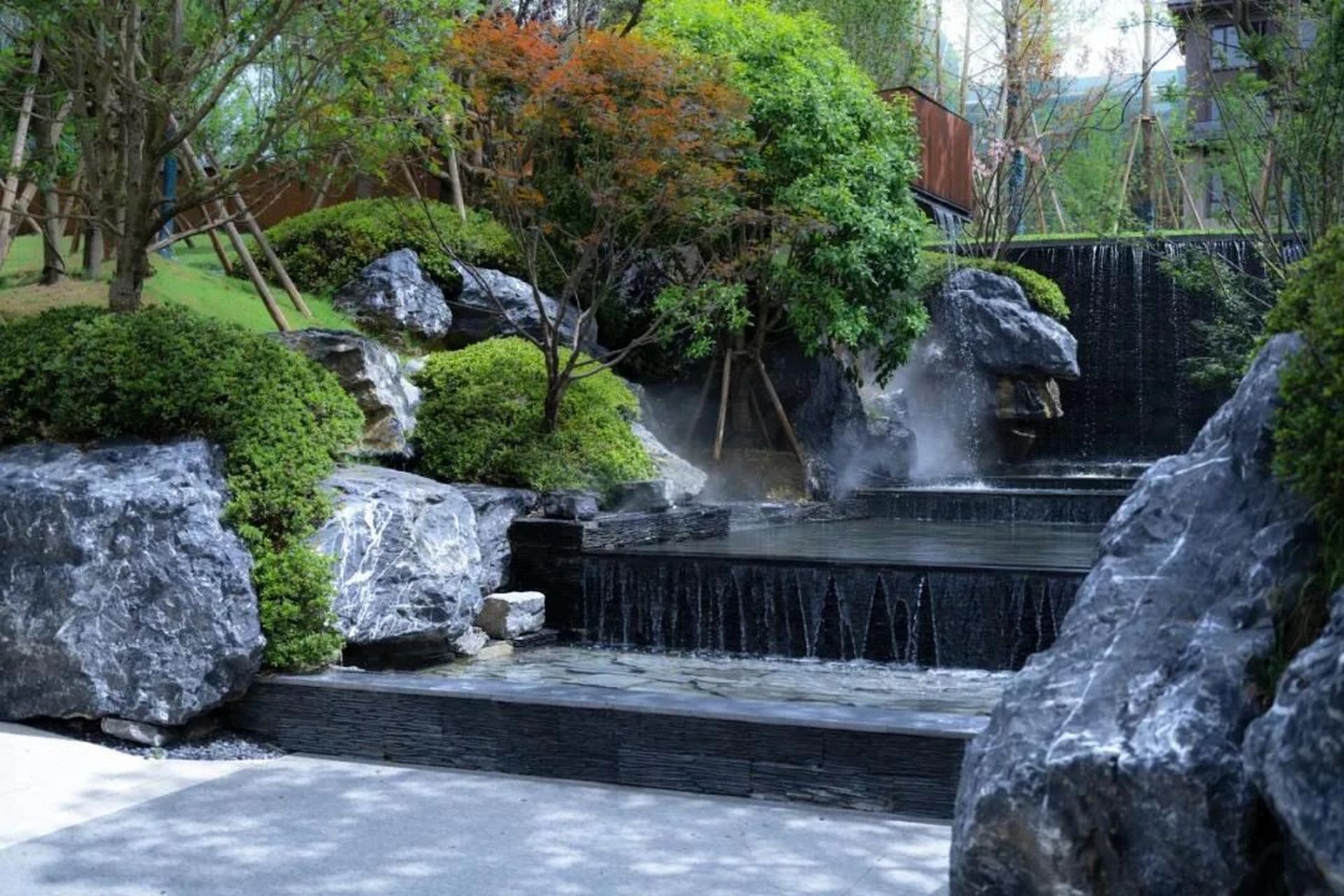 中南菩悦·春山居 中南菩悦·春山居 春山居位于贵阳市黔南布依族苗族