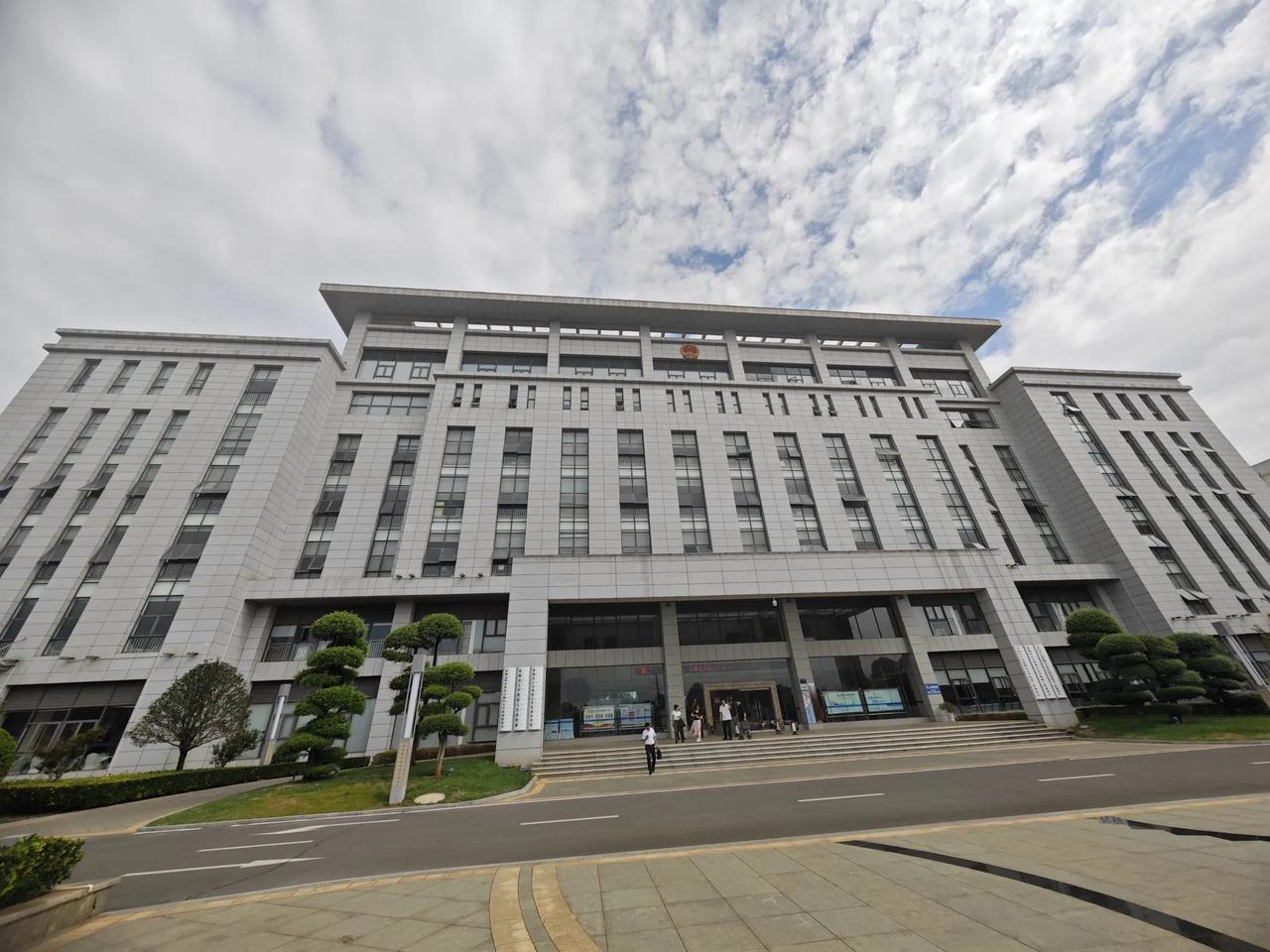 秋日生活打卡季今早上奇事连连,让人想不到,但想想