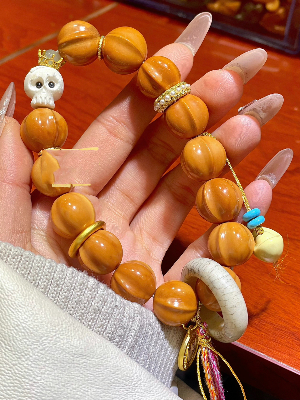 过年让你在人群中脱颖而出7515猴头鲨鱼背来 这玩意真就是气场