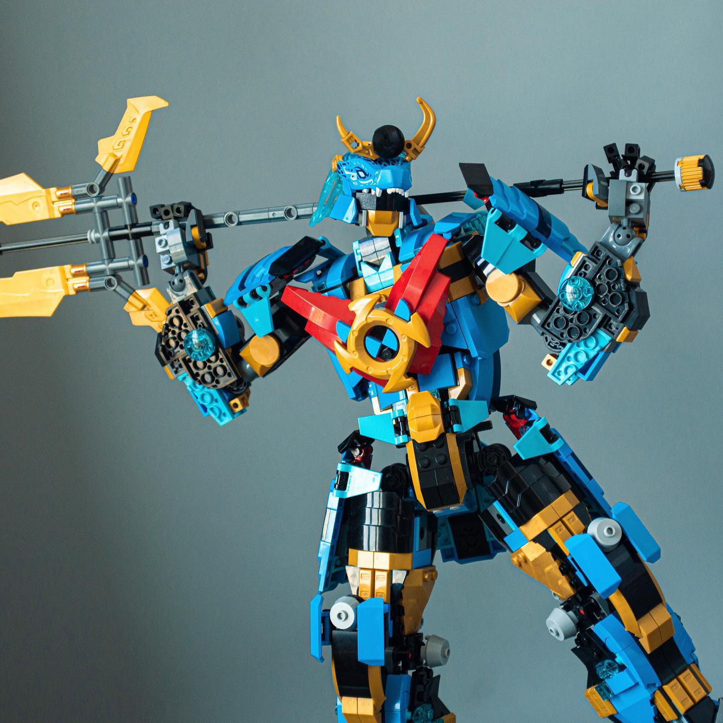 帅炸,乐高幻影忍者妮雅机甲 水龙合体!