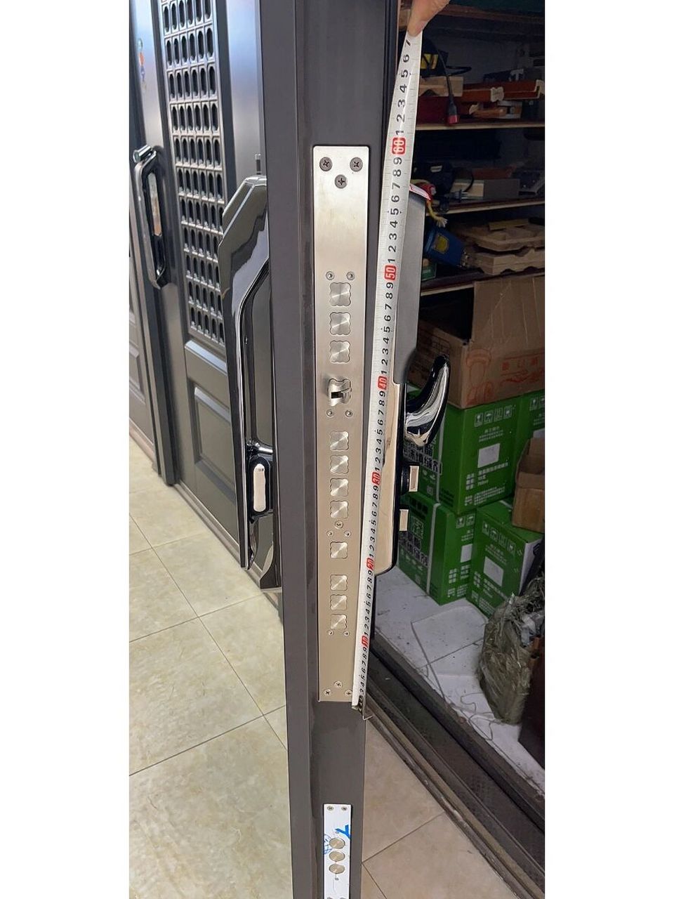 超级霸王锁体如何安装智能锁 如图导向片尺寸,万能的网友,哪个品牌