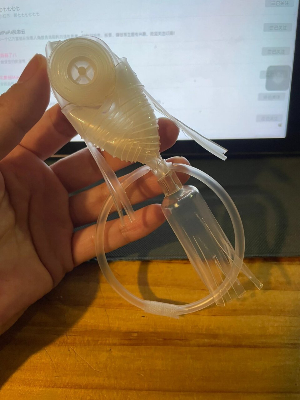 十一宅家做编织小鱼 输液管手工鱼挂件 过期的输液器不要扔 一根可以