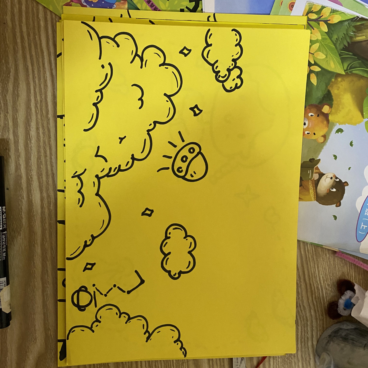 幼儿画册封面 简单好画效果好
