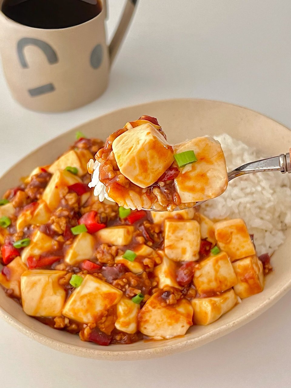 中式早午餐|麻婆豆腐盖饭|麻辣鲜香嫩滑入味 经典不过时的麻婆豆腐真