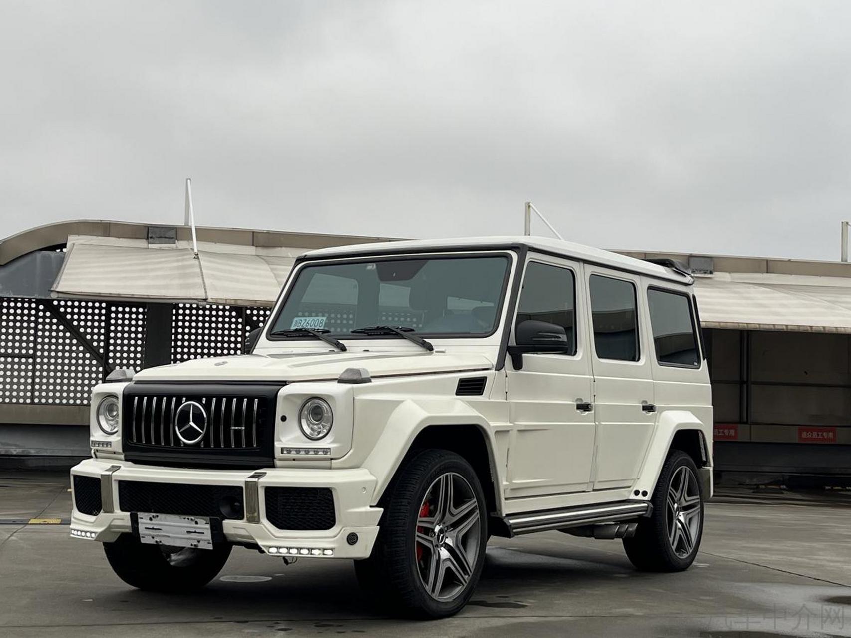 奔驰g500 升级巴博斯套件 售价:102.