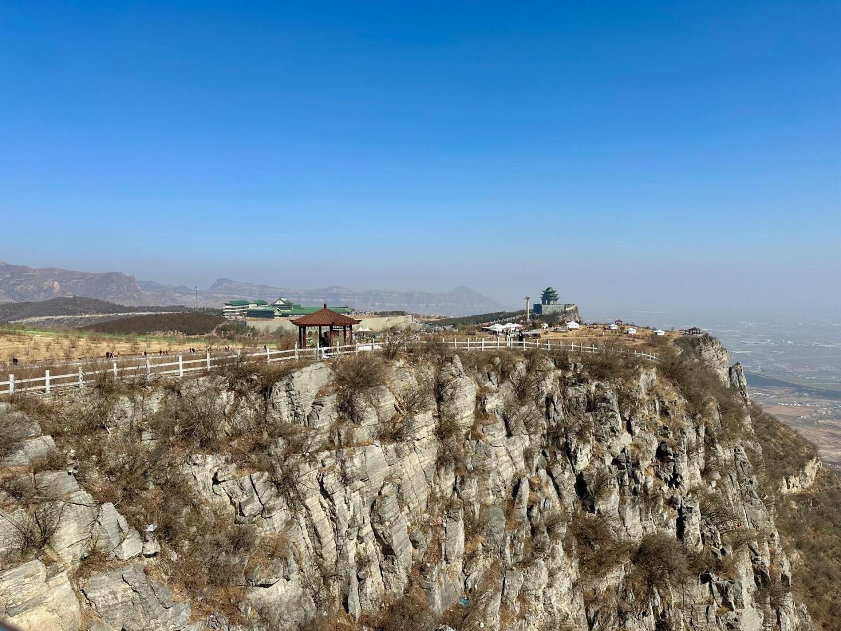 云梦山一日游 云梦山属太行山脉,坐落于河南省鹤壁市淇县(淇县,古称