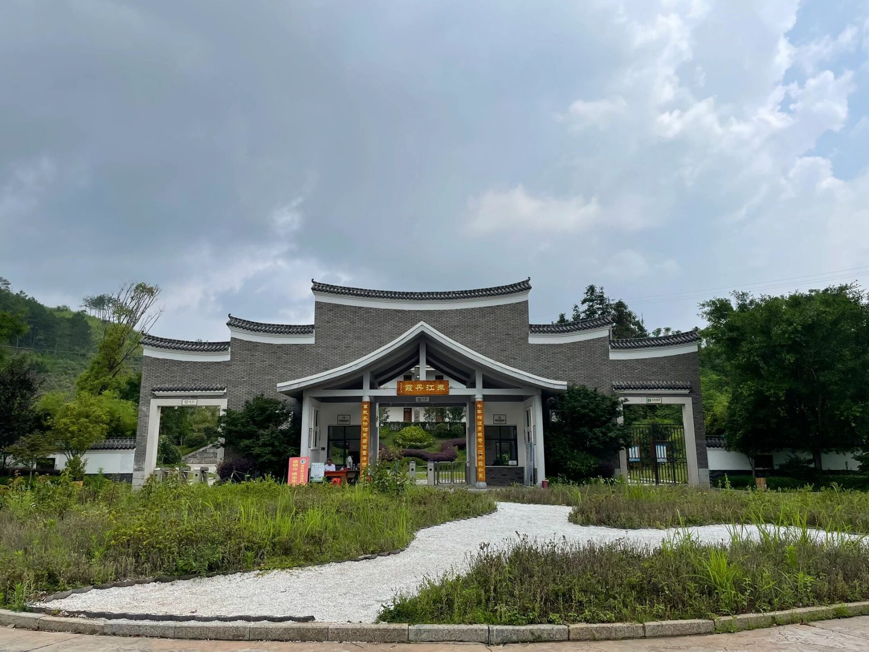 江西寻乌|"龙岩仙迹"青龙岩风景区一日游 青龙岩风景区(又名龙岩仙迹)