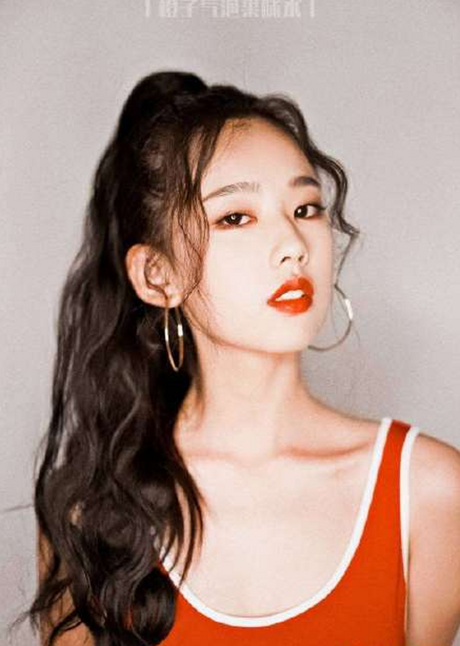 单眼皮女生可以有多好看#卓卓子的颜,我还挺喜欢的,就是可以清纯也