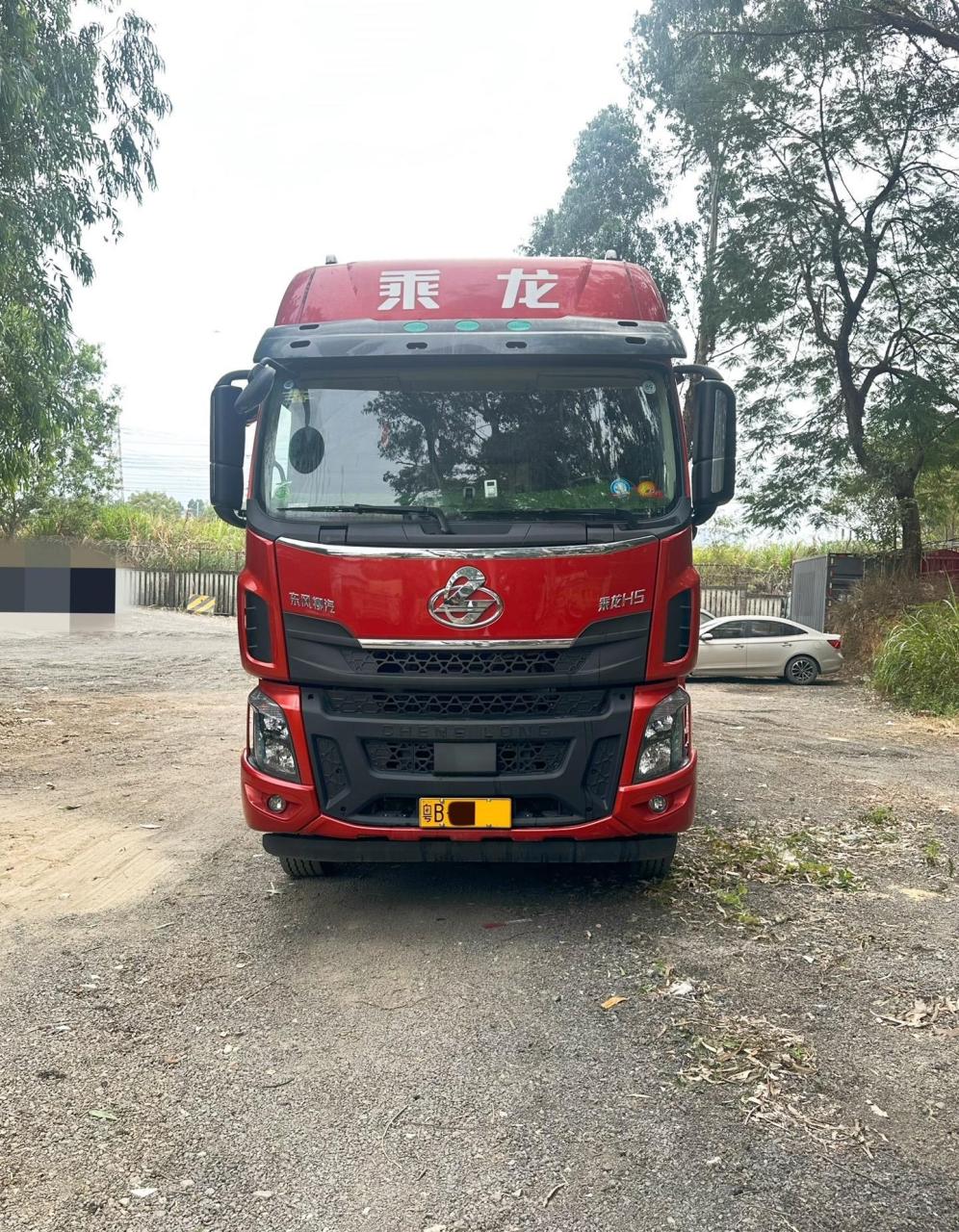 6米)深圳牌.准新车:苍栏式货车.东风柳汽乘龙h5.2022年7月上牌.箱长9.