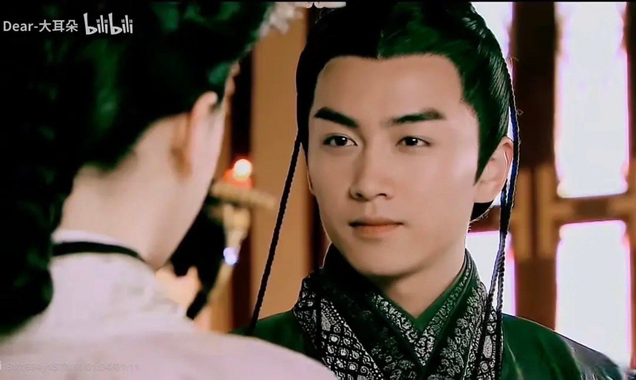 陈晓真的天生一双似笑非笑的含情目啊,陆贞这里高湛第一次撞到阿碧,也