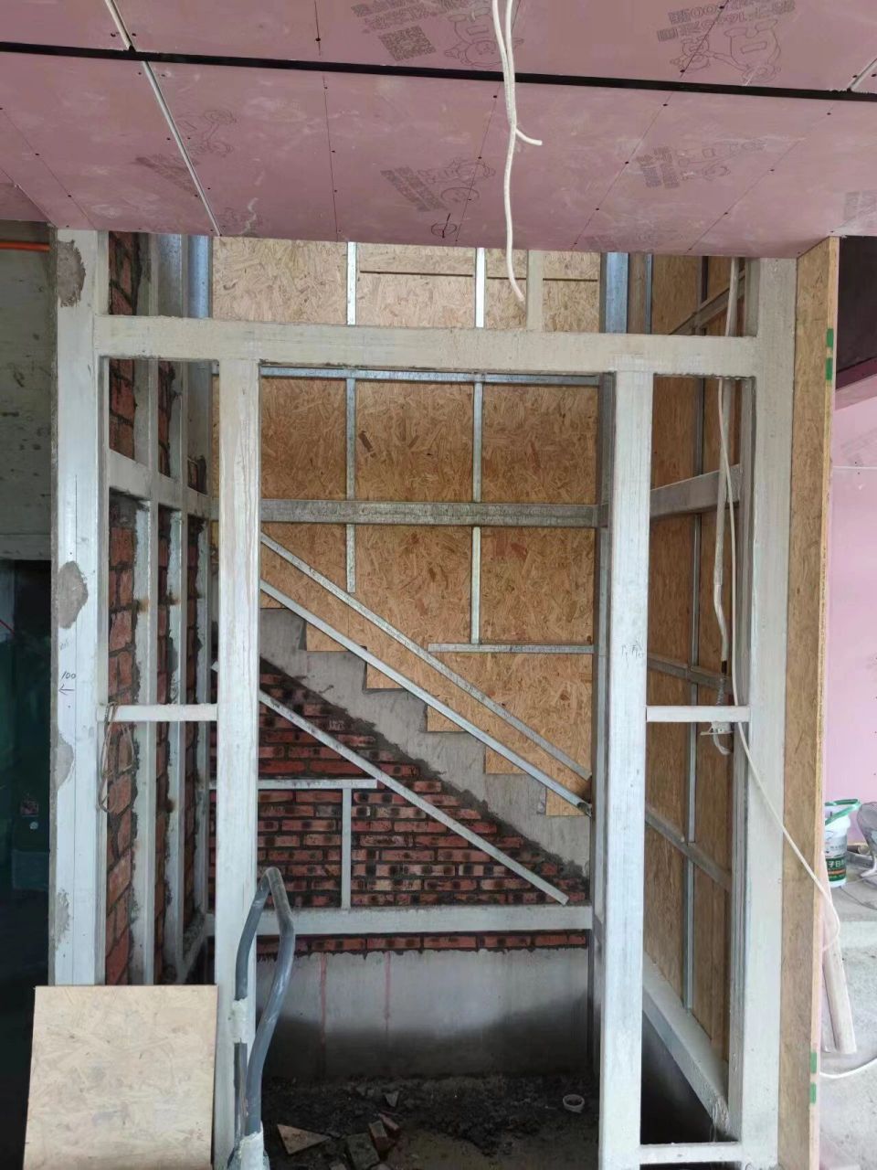 别墅电梯/钢结构井道框架封板啦7515 我一个卖电梯的能有什么坏