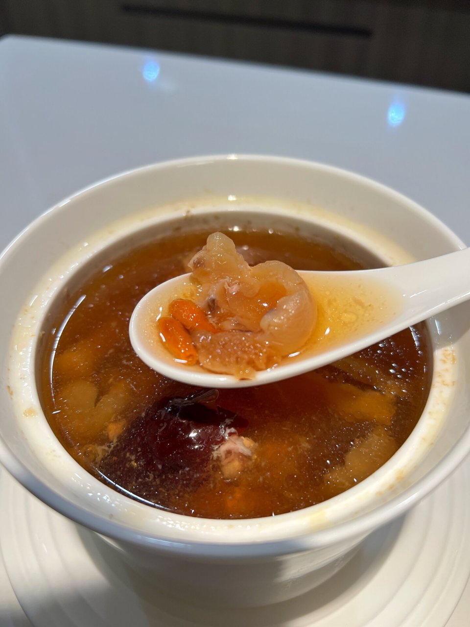 养血补气|当归红枣桂圆炖瘦肉 当归红枣桂圆都有养血补气的功效,搭配