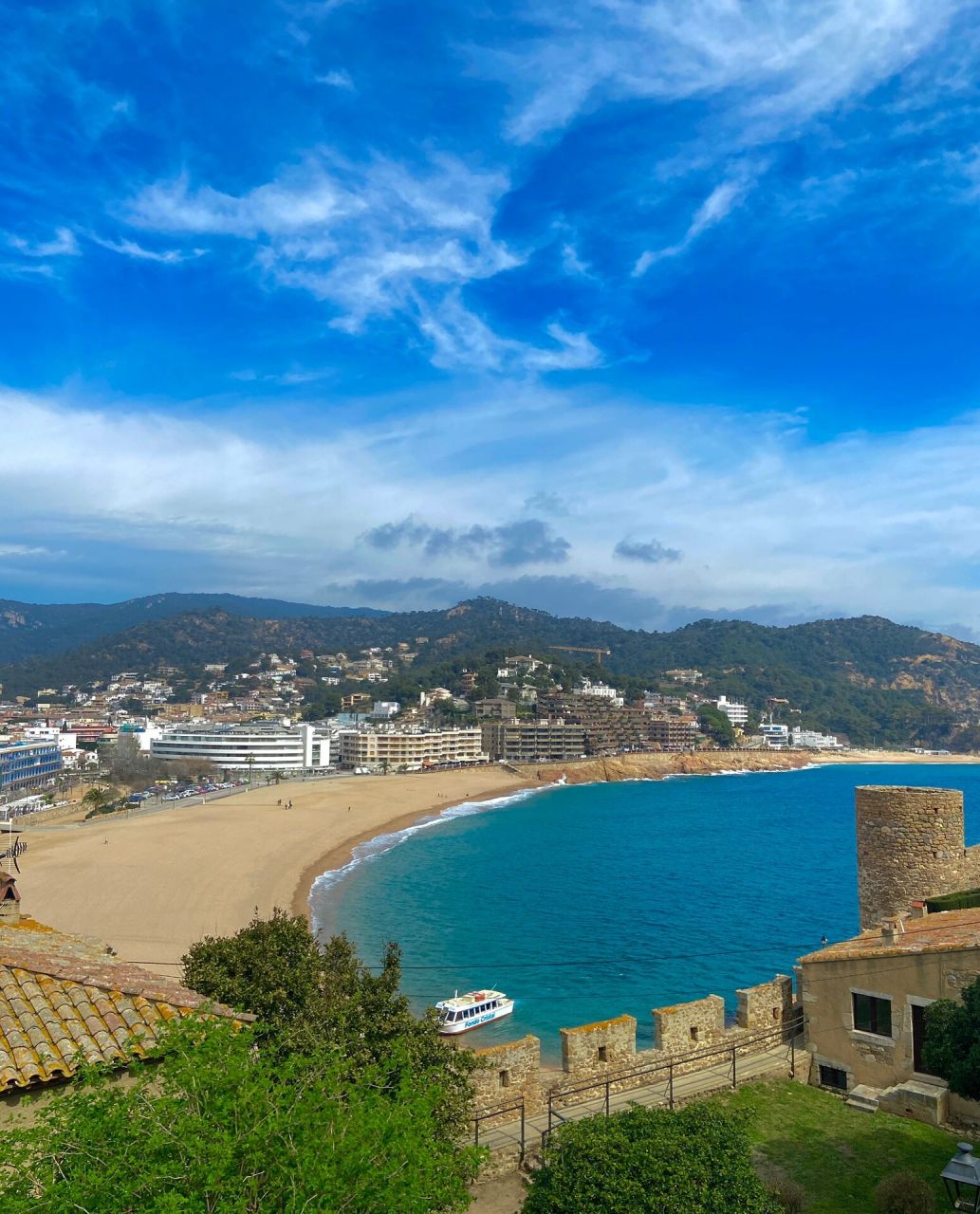 9094西班牙tossa海边小镇|蓝色大海的传说 来巴塞罗那旅行一定要