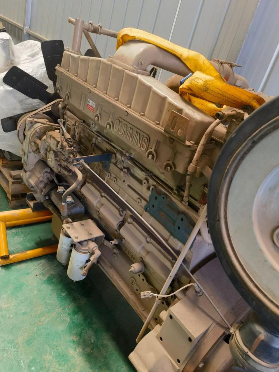九成新东风康明斯nt855发动机!