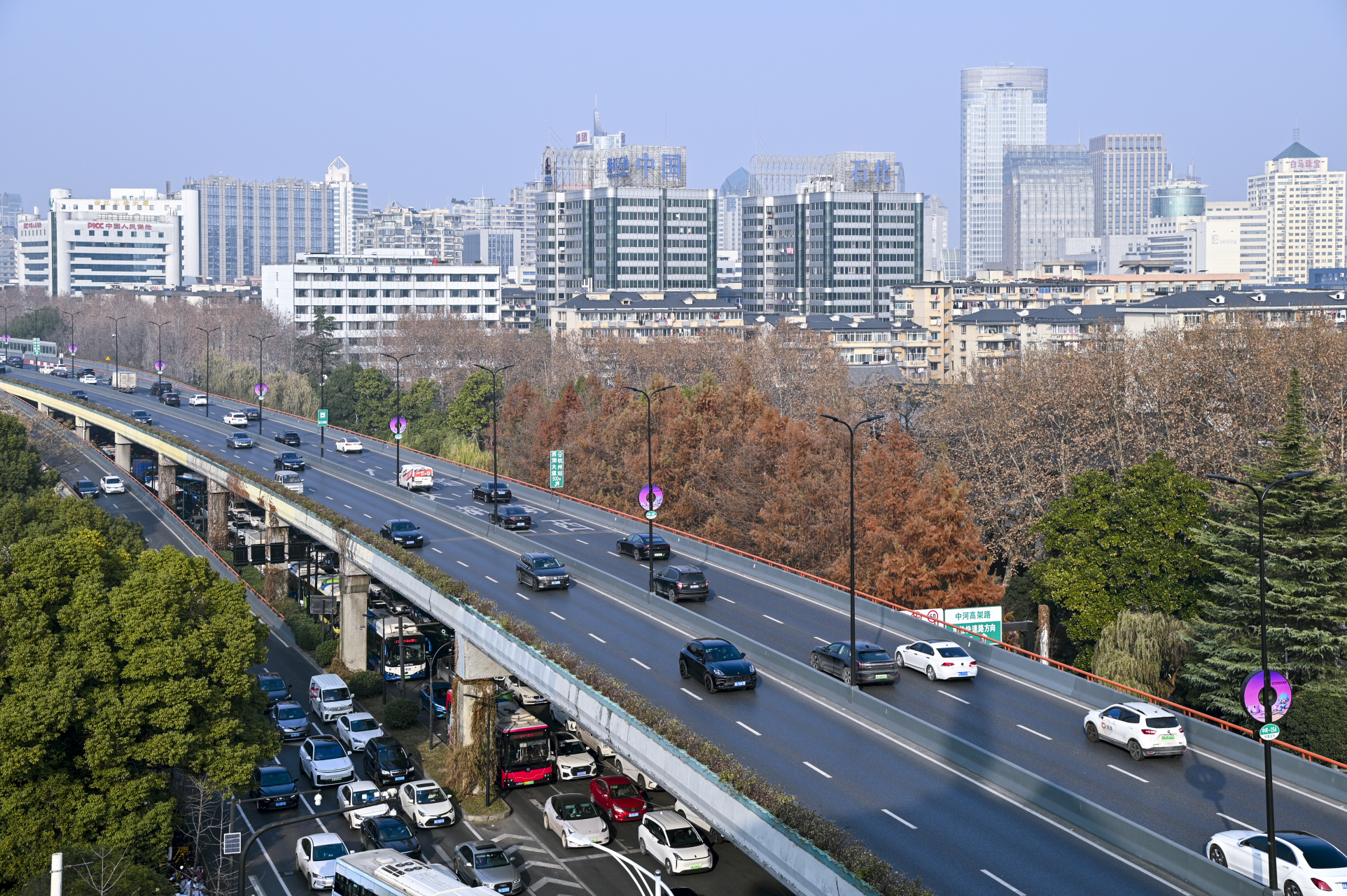 100个美好生活场景#中河路高架桥是杭州第一座高架桥,登上望仙钙滗