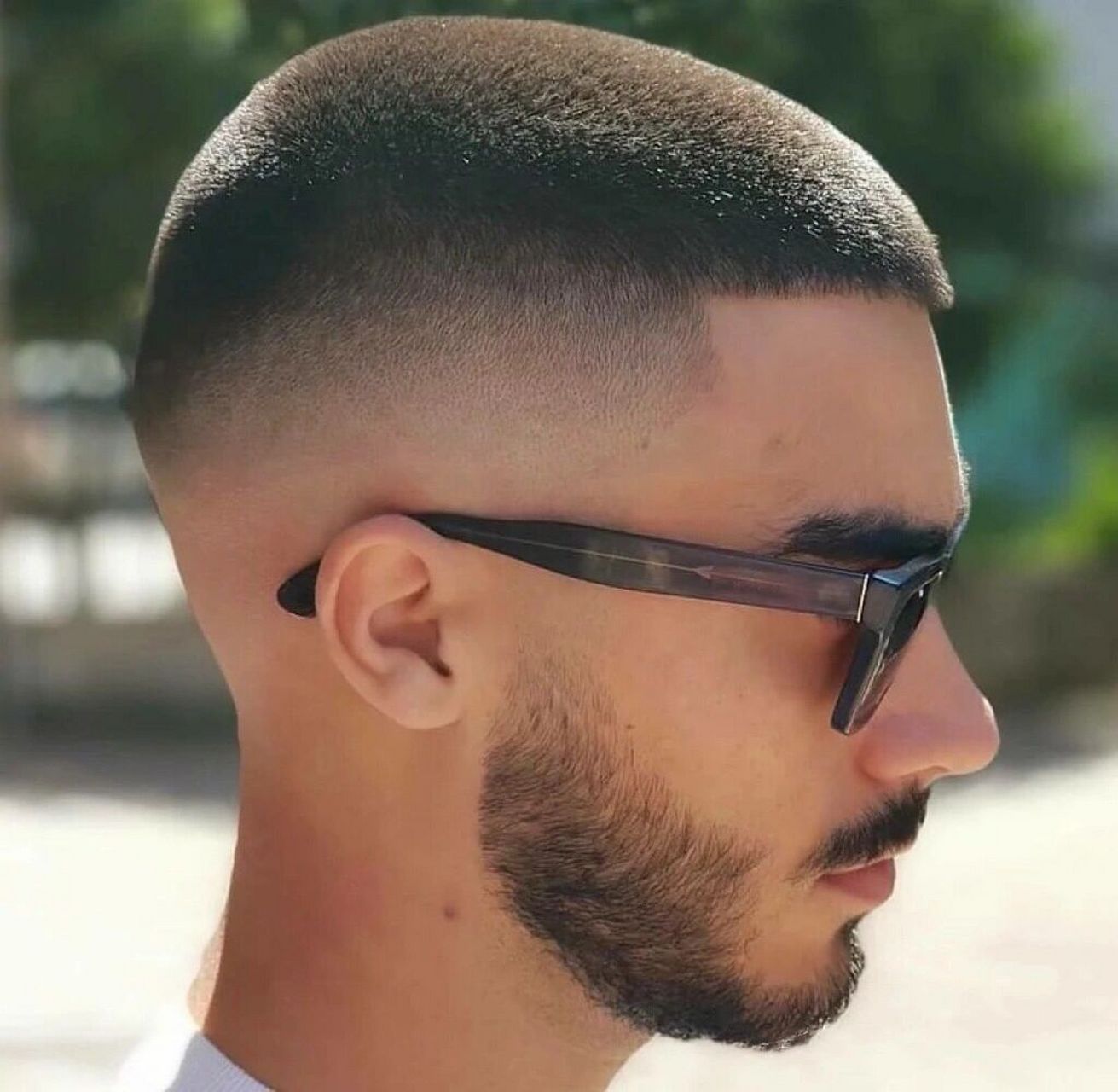 美式圆寸,寸头, 对于男生来讲,一辈子一定要剪一次寸头,你会发现不一