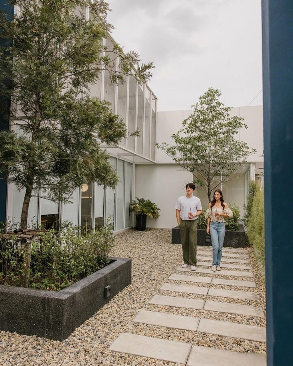 jamesma#james ma再晒女友合照!