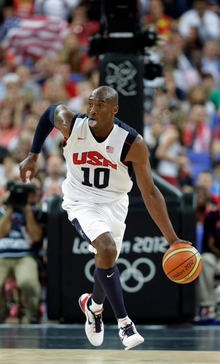 十年前"梦十队"成功卫冕!科比奥运会谢幕一战,你是否记忆犹新?