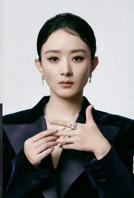 赵丽颖长相也不差,为什么总有一种土味