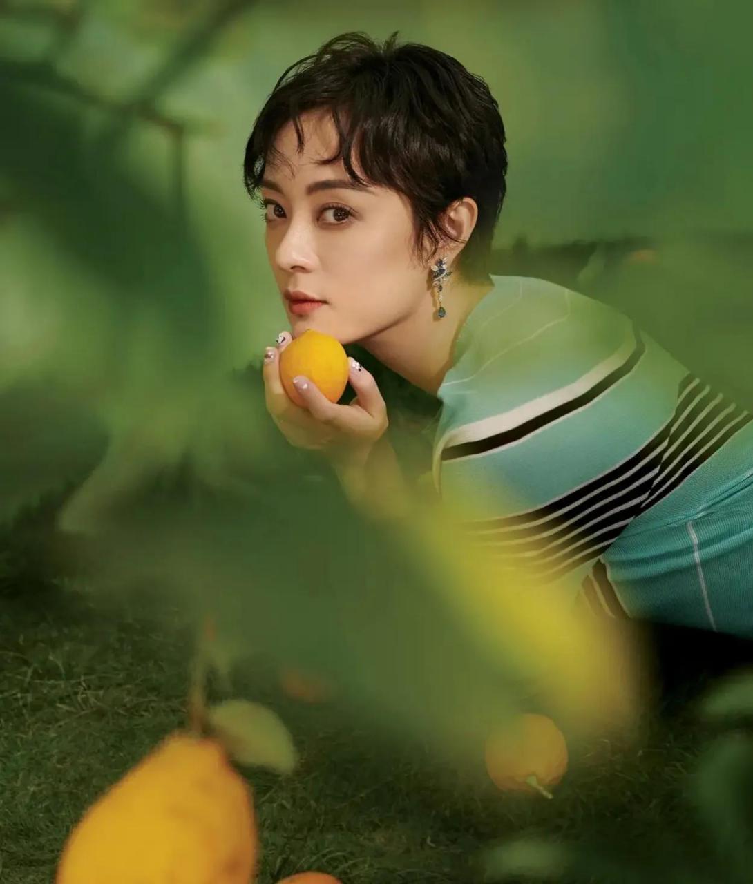 气质不凡,清馨脱俗慈善的美女孙俪,我们永远支持你不论生活中,还是