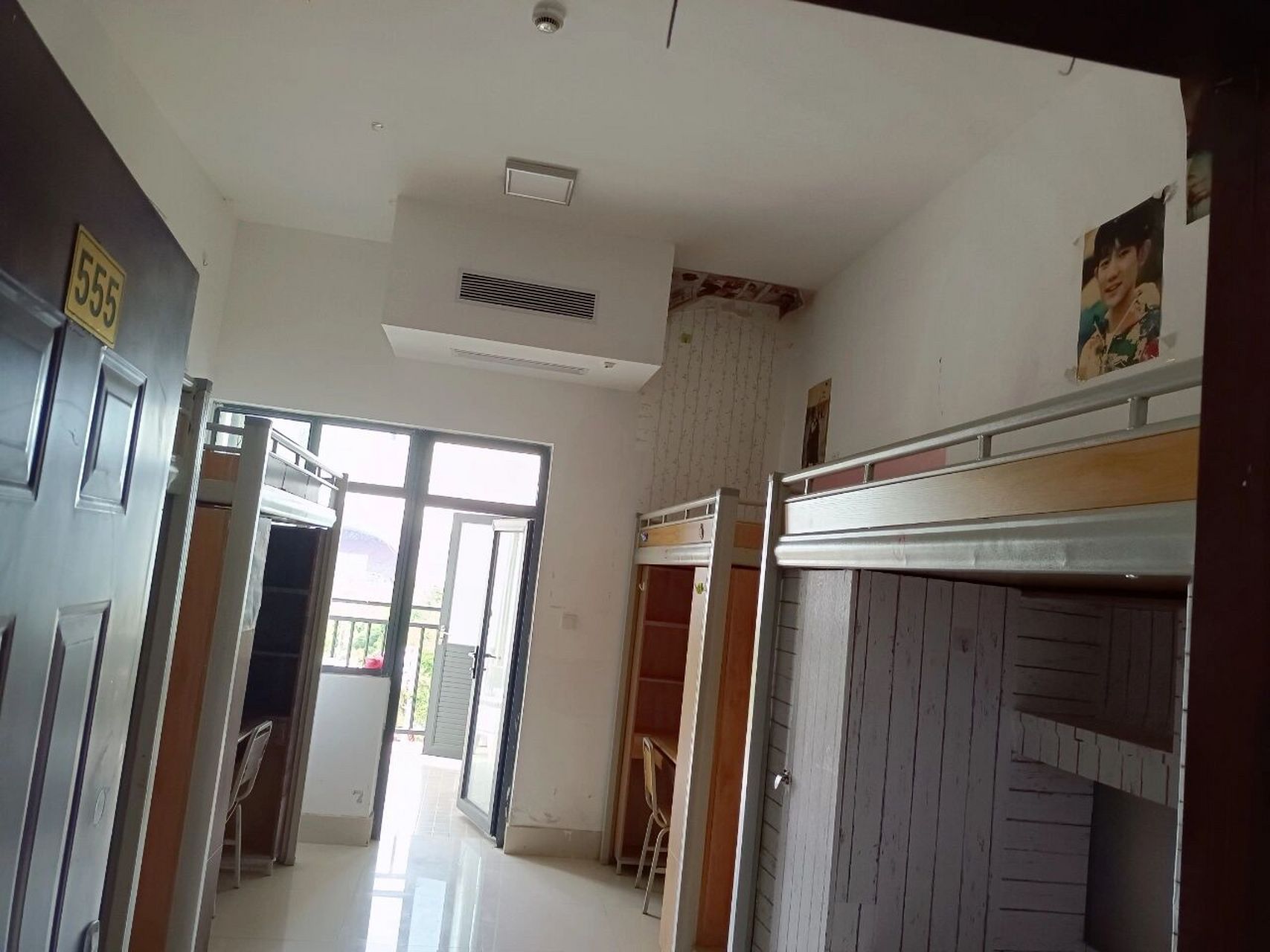 神仙寝室 遵义师范学院的神仙寝室,还是4人的种!