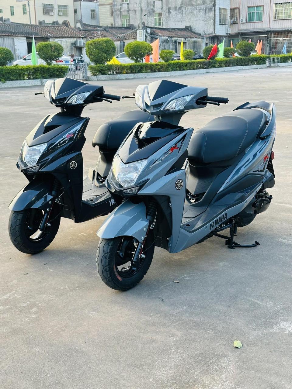纯进口雅马哈尚领踏板车125  高配版98成新 发动机沉静有力 省油耐用