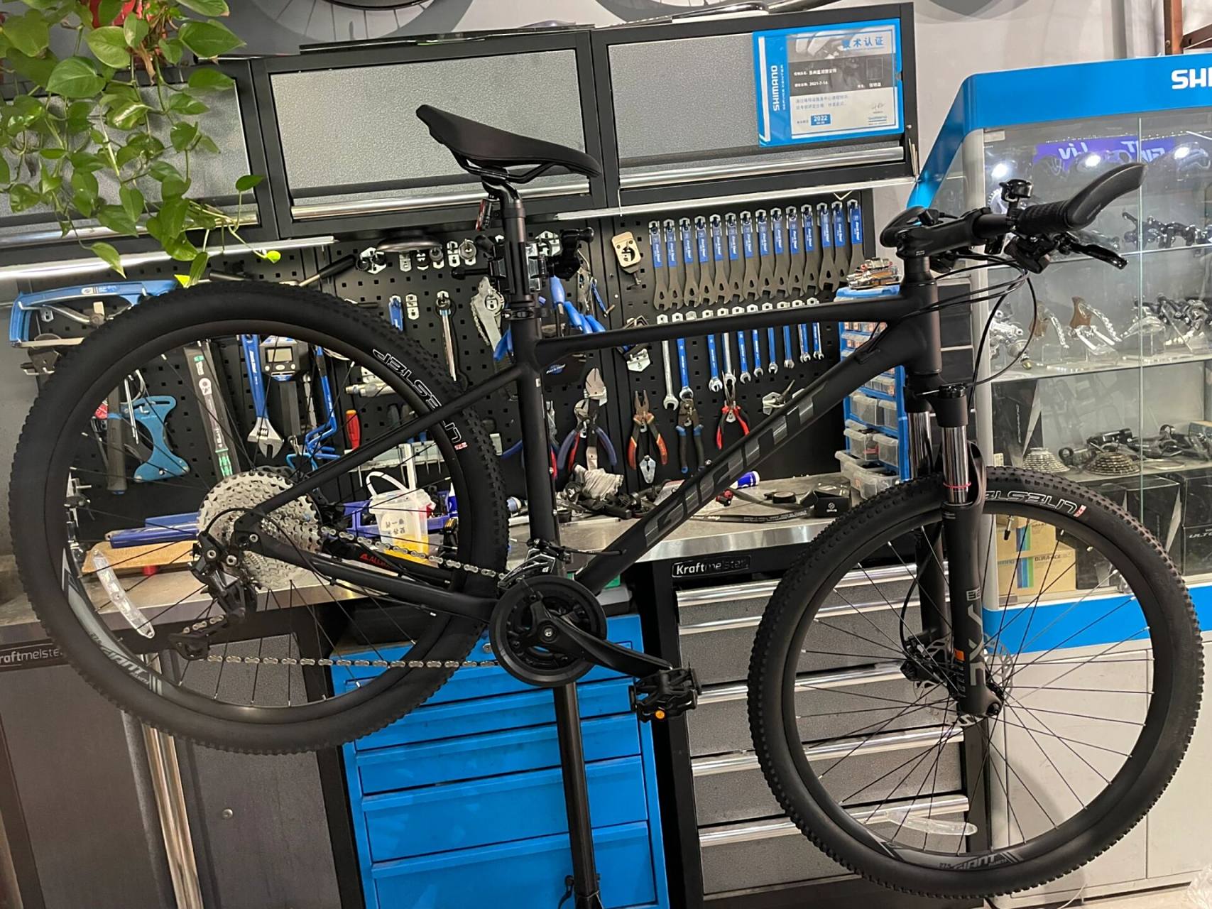 捷安特atx860 giant 23款 atx860 全新冲刺标,deore 2x11速 断货半年