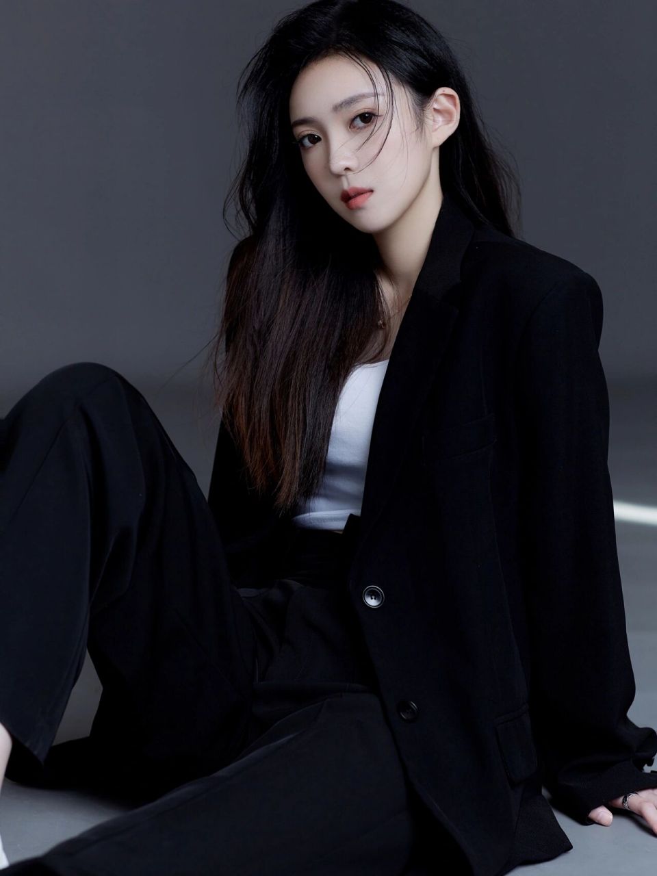 又酷又飒谁拍谁好看——女生超a气质写真94 每个女孩子都要拍的一次