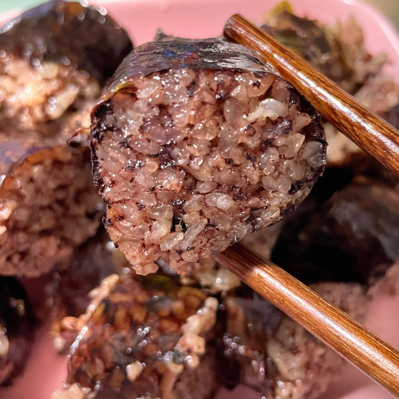 这韩国糯米血肠子,把我馋哭01了 好家伙每次去吃韩国料理必点这糯米