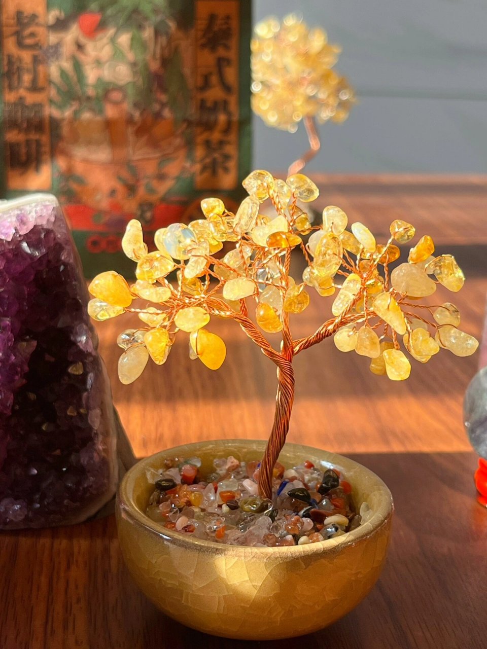 办公桌摆件|金灿灿招财树 选用天然不规则的黄水晶手工绕丝编织成的