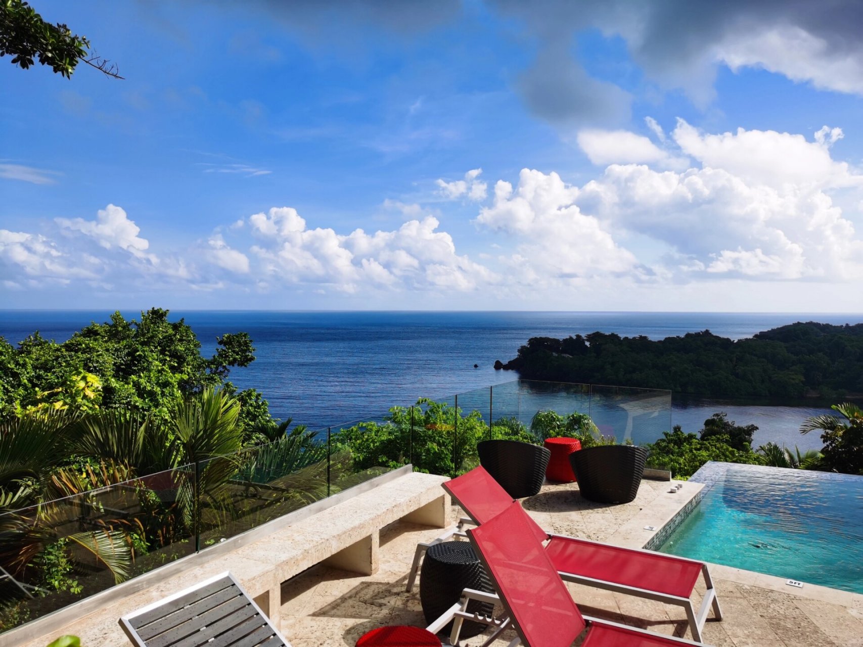 牙买加波特兰geejam酒店 在酒店吃个英式和牙买加式早餐