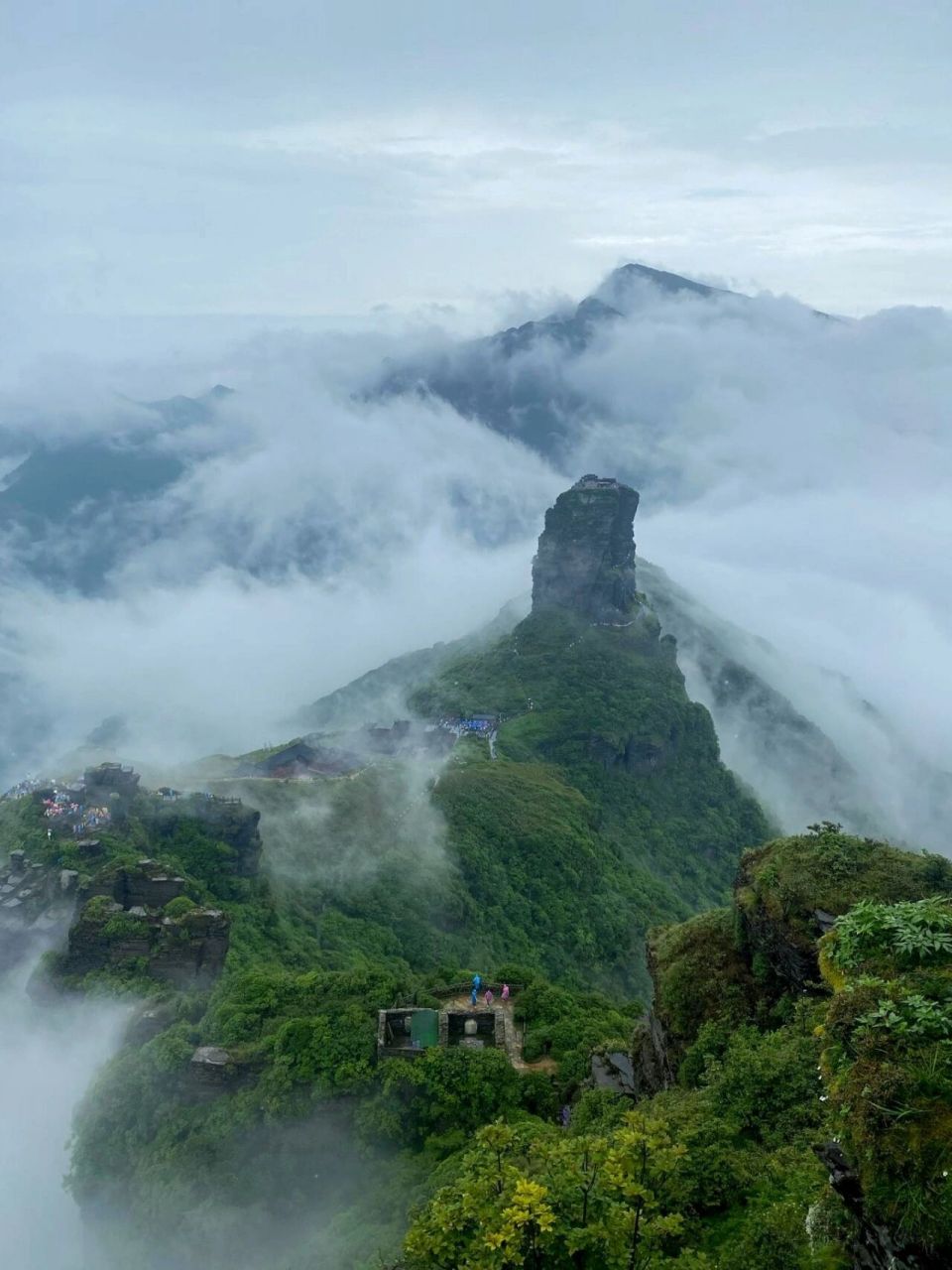 梵净山双子峰图片