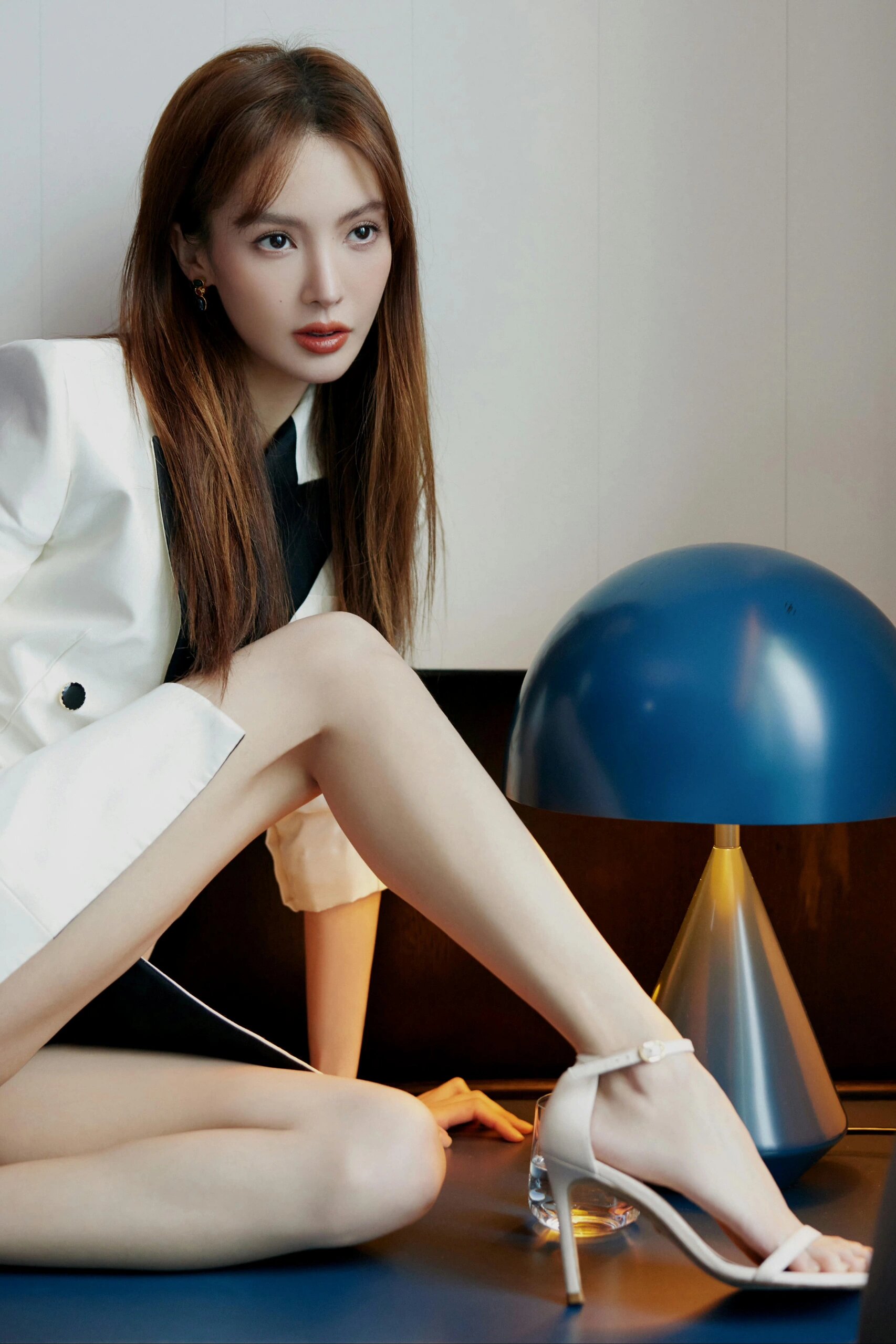 长发美腿的金晨,又高又瘦又白又美