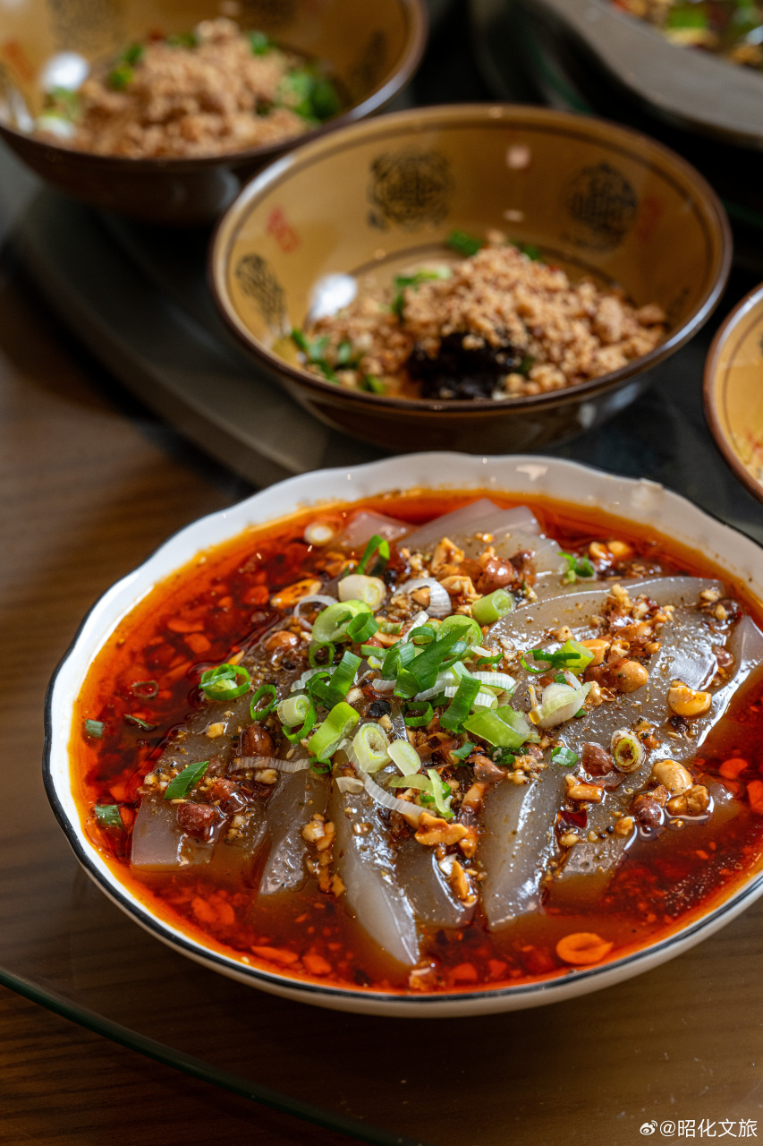 【昭化美食推荐】——李老三鱼庄,昭化古城的街头巷尾,早已被鲜香劲爽