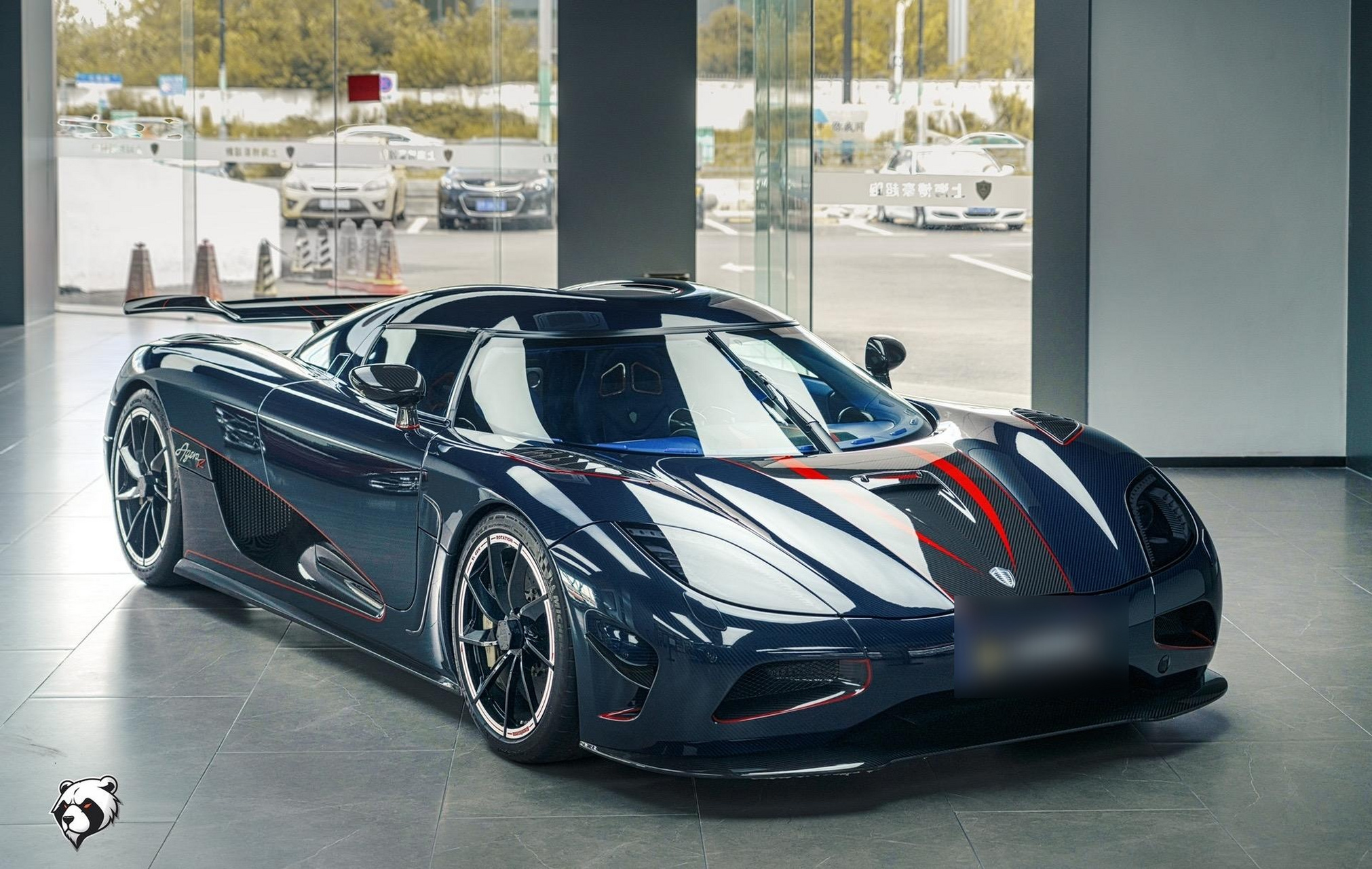 实拍全碳科尼赛克agera r.