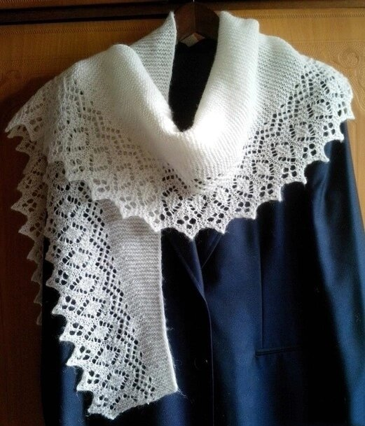 蕾丝花边棒针围巾披肩图解