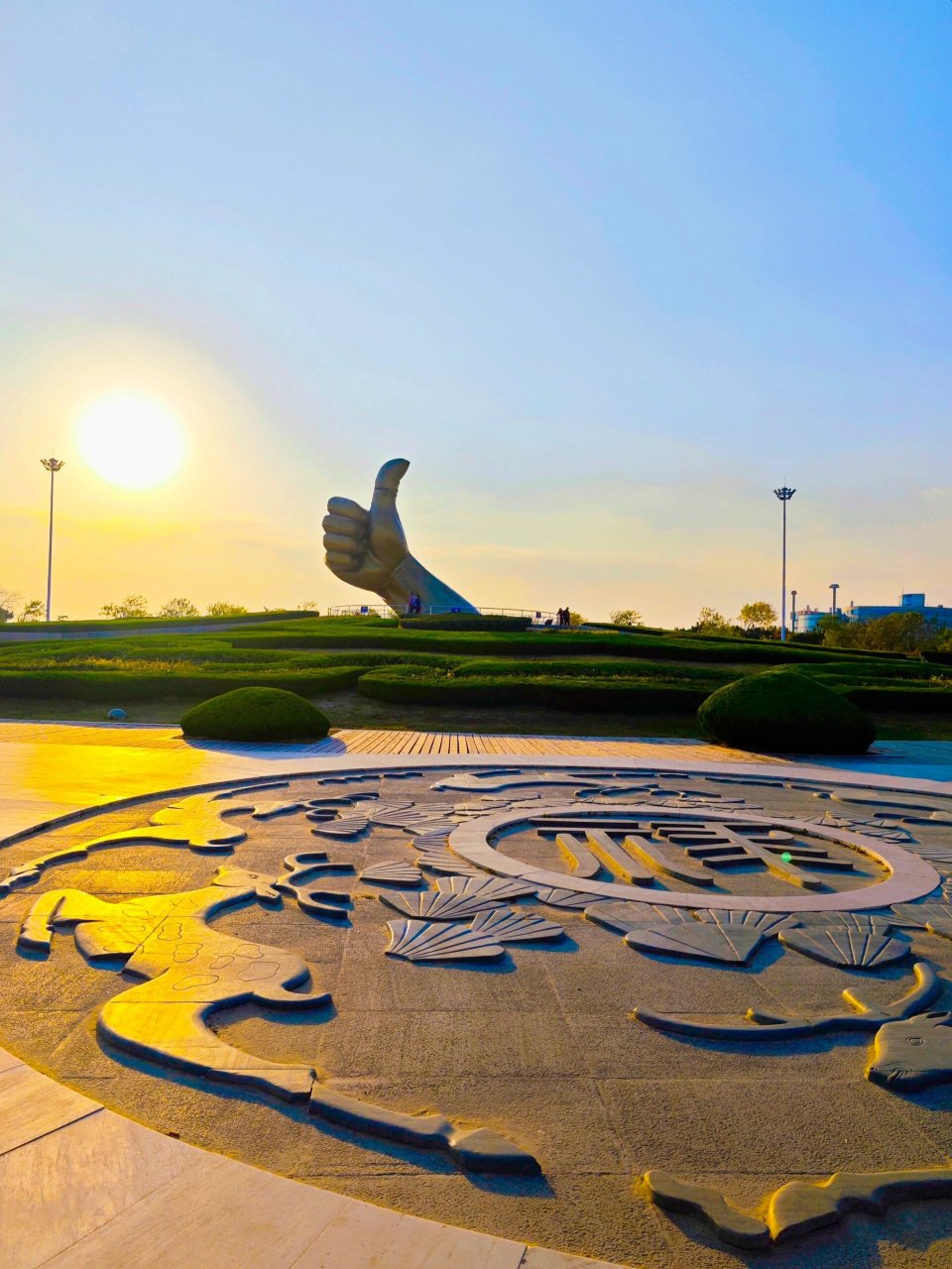 乳山大拇指广场