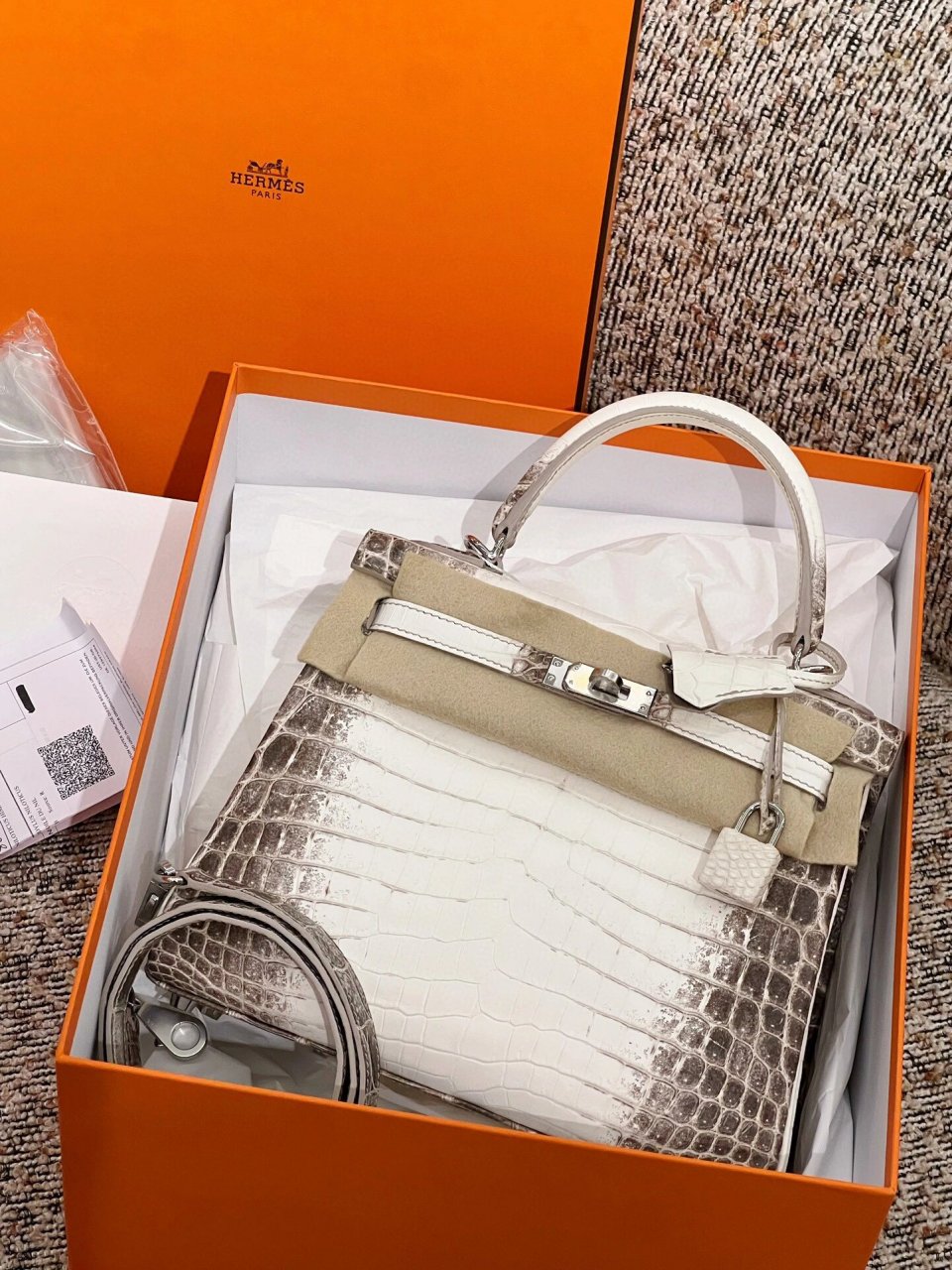 爱马仕      hermes/爱马仕kelly25喜马拉雅u刻 配件 盒子 防尘 说明
