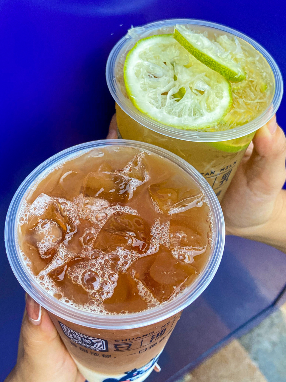 双美豆沙牛乳轻松get 就在对面也太幸福了吧 想喝随时都能喝到!