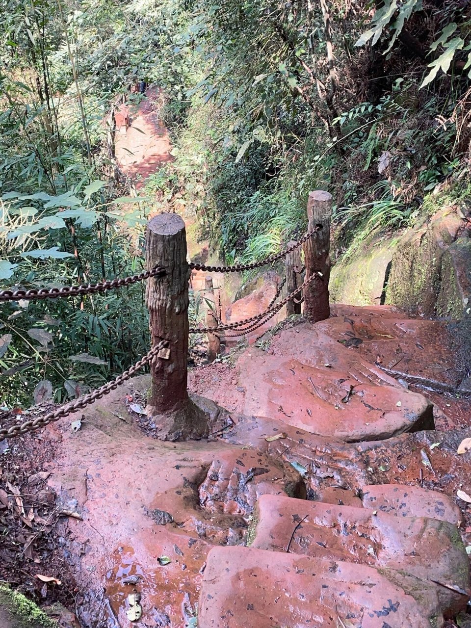 千古绝唱,潸然泪下 爱情天梯景区位于重庆江津四面山景区中山古镇常乐