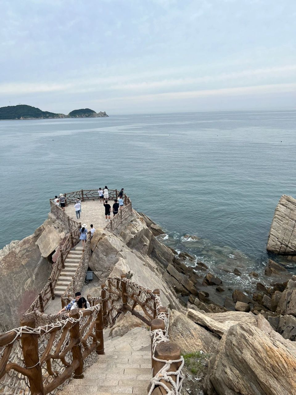 自驾威海 导航搜猫头山 环海路单行道依次是一号观景台二号三号四