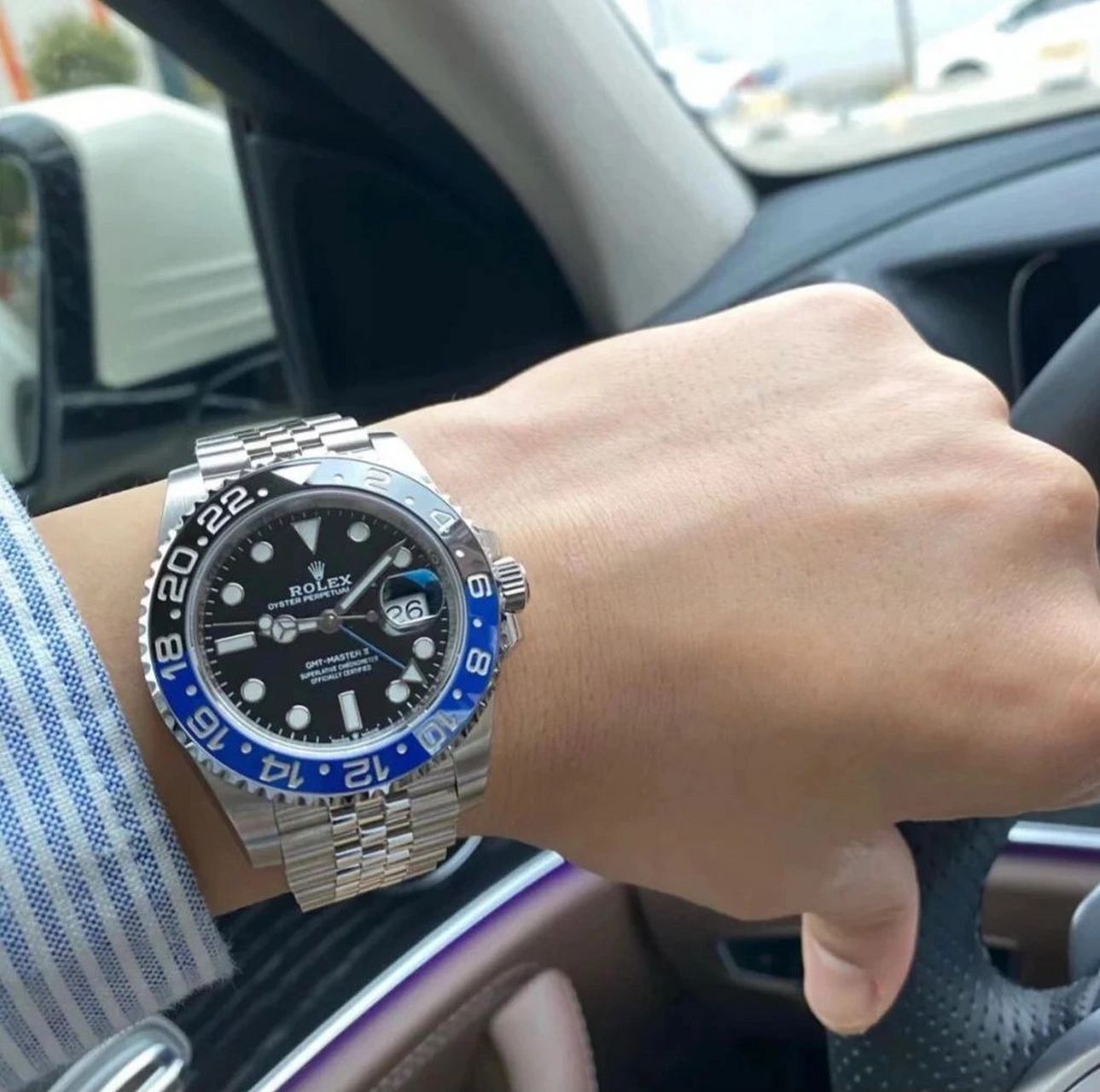 劳力士gmt世界的活力代表 rolex在2019年推出126710 gmt-master ii,由