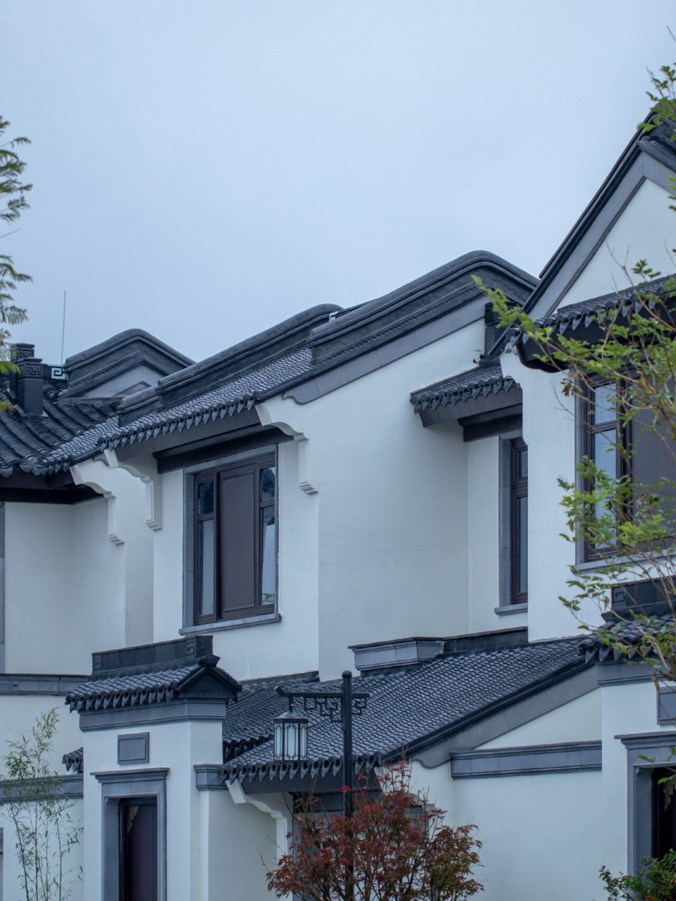 就岭南读本丨中式古建筑-甘蔗脊 92屋脊是屋顶瓦作装饰的重要部位