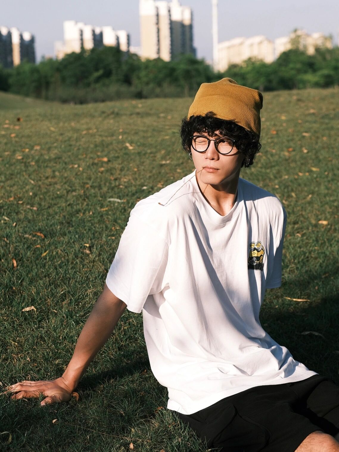 最近真的可以说歌荒了 竟然每天嘴里碎碎念的是:爱