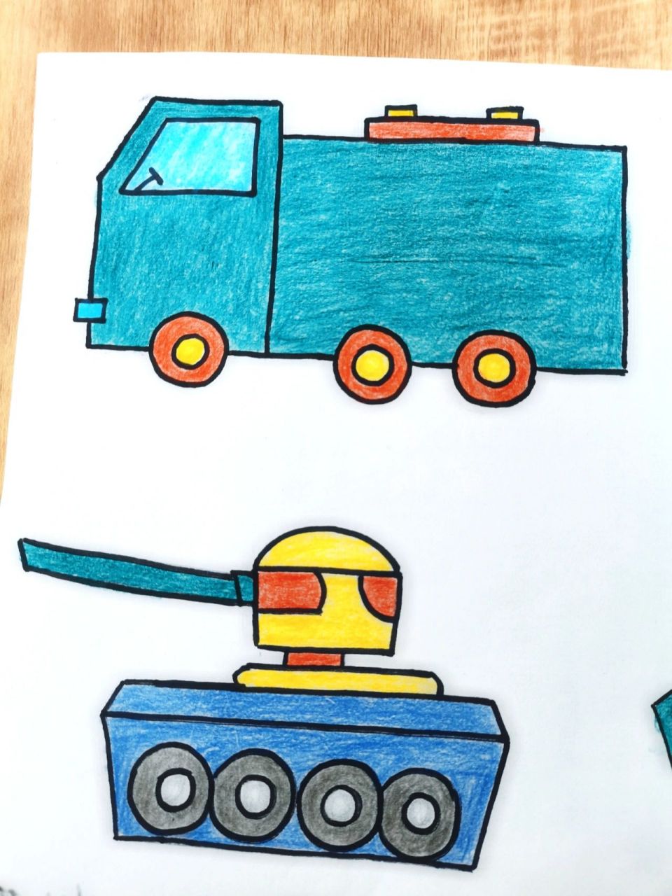 一起画画吧 13 1军用汽车 2导弹车 3坦克 4装甲车 	 超级适合男孩的简